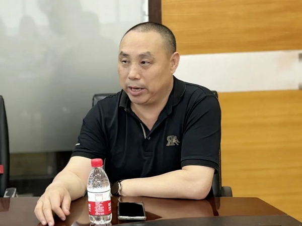 固美黄总_副本.jpg